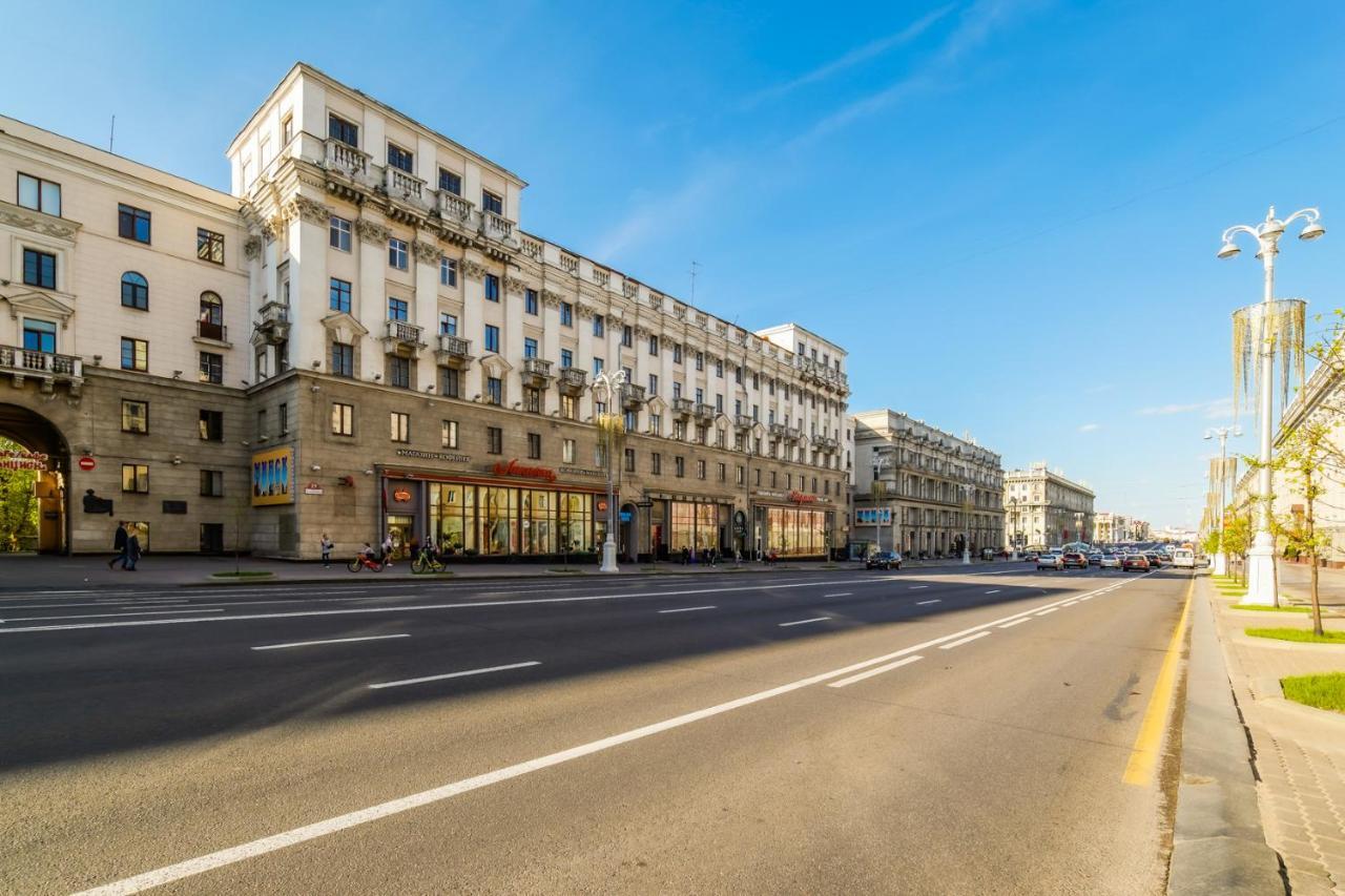 In The Center Of Minsk Leilighet Eksteriør bilde